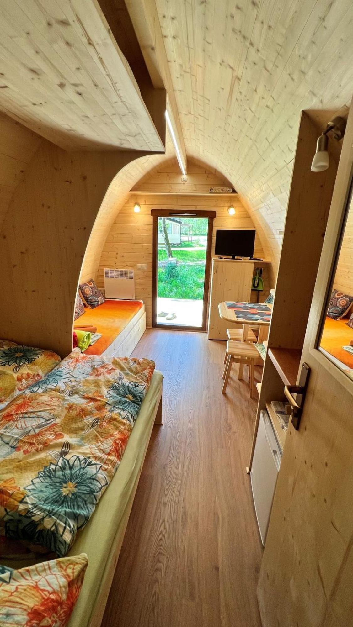 Tiny House Carlos - Zauberhaftes Camping-Pod Stuer المظهر الخارجي الصورة